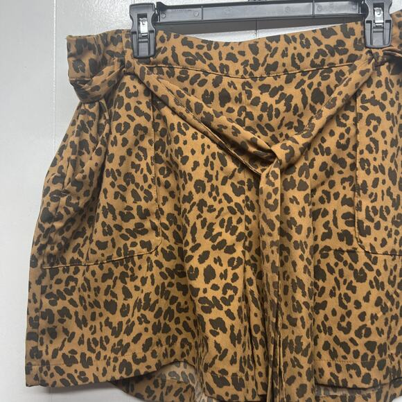 A New Day Cheetah Print Women's High Waisted Shorts w/ Tie Size XXL Pockets - Picture 3 of 12